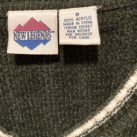 EUC Boys Acrylic Knit Vest Sz 8; Dark Green with Cream Accent along All Openings - Picture 5 of 7